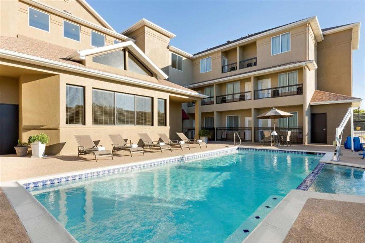 Country Inn & Suites By Radisson, Fort Worth West L-30 Nas Jrb Екстериор снимка