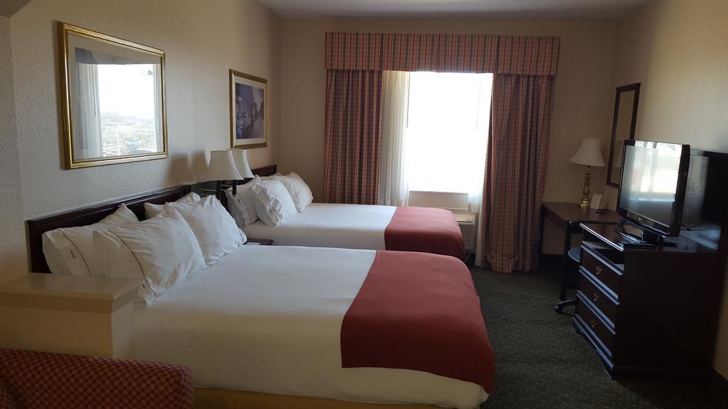 Country Inn & Suites By Radisson, Fort Worth West L-30 Nas Jrb Екстериор снимка